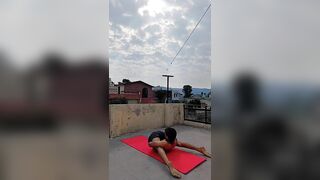 front bending strength ???????? #fitness #patanjali #arya #pushup #yogaeverywhere #calisthenics #yoga #o