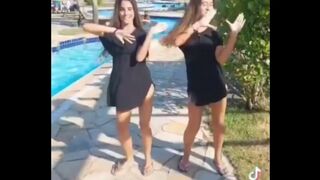 twins, sisters, love ,swim, challenge, #bikini ,piscine,, #haul , defasio, teen, 3am, lol, 14