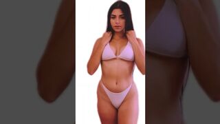 Probándome Bikinis ???? Video completo en ​⁠ #shorts #bikini #feedshorts #cuba