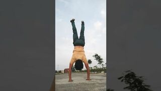 #yoga #yogafitness #fitness #flip #yogaworkout #workoutvideo #ashokattri #yogaexercise #army #dance