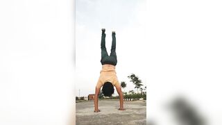 #yoga #yogafitness #fitness #flip #yogaworkout #workoutvideo #ashokattri #yogaexercise #army #dance