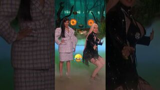 Ellen's Hilarious Twerk Lesson with Cardi B | Unexpected Dance Moves and Nonstop Laughter!