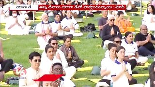 PM Modi Participates In International Yoga Day Celebrations At New York | V6 News