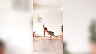 Yoga Flow Contortion at home - for Contortion Workout , stretching technique! #YogaFlow #shorts