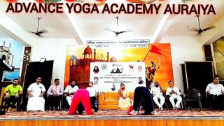 Artistic Yogasana Pair @dr.vishalyogi4709 #trending #viral #yoga #yogalife #life #happiness #om