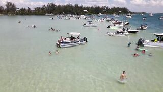 Bikinis, Sandbars & Sinking Boats...COPS Were Called! Longboat Key Fourth of July 2023