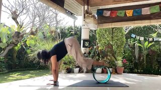 Wheel Yoga | Self Practice | Exploring my upper back and shoulders