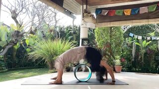 Wheel Yoga | Self Practice | Exploring my upper back and shoulders