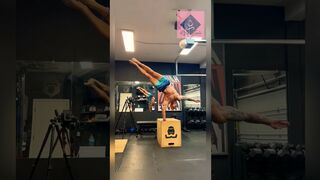Yoga Girl Practice!