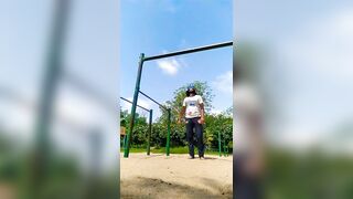 PULL UP HANG #gym #yoga #fitnesslover #viral #trending #video #vlog #life #strength