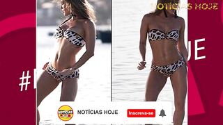 CLAUDINHA LEITE ARRASA COM SEUS BIKINIS DESLUMBRANTES!