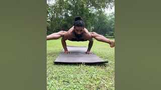 #shortvideo #yoga #backflip #yogafitness #fitness #yogilife #yogaexercise #yogi #calisthenics