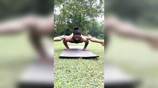 #shortvideo #yoga #backflip #yogafitness #fitness #yogilife #yogaexercise #yogi #calisthenics