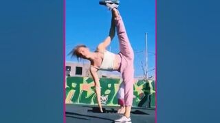 Amazing Flexible Body????‍♂️????‍♀️
