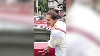 ‘The Trial’ fame Kubbra Sait spotted outside yoga class nailing fitness comfy look