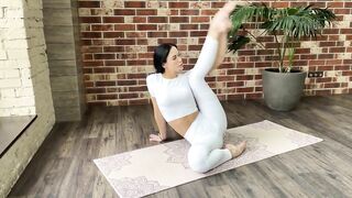 Alina Yoga - Hot Contortion - Daily Gym - Heavenly yoga