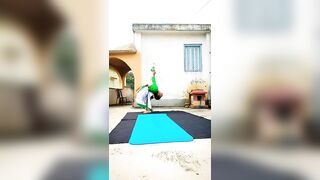 Independence Day Special Yoga Dance | Yoga in Saree | #rhythmicyoga #independenceday #shorts