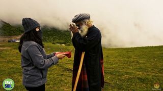 Happy Birthday to Our Beloved Guru????????‍♀️ #Sadhguru #isha #adiyogi #Guru #yoga #Sadhgurusannidhi