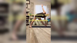 10 min morning yoga flow #yoga #shorts #shortsvideo #morningyoga @360strongwomen