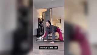 Gymnast Stretching workout #shortsvideo #trendingshorts