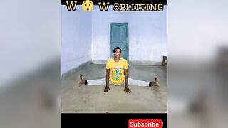 splitting #yoga #yogason #viral #viralindia #trending #om #shorts