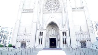 This iconic SF cathedral hosts weekly yoga sessions