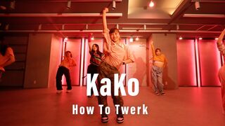 MIYEON & YUQI - How To Twerk / KaKo K-POP CLASS