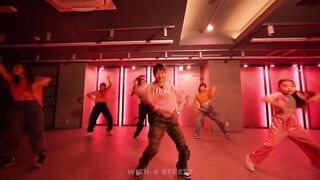 MIYEON & YUQI - How To Twerk / KaKo K-POP CLASS