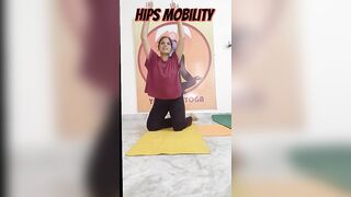 hip mobility exercises ????hip mobility????tight hips mobility@yestoeyoga369 #yoga #fitness