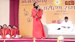 हमारे भीतर विविधताएं देखने को मिलती हैं ? | Swami Ramdev Ji | Yoga and Ayurveda | Sanskar TV